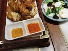 招牌香酥鸡-小吊梨汤·北京菜·烤鸭(鸟巢店)