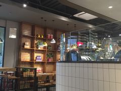 -乐凯撒披萨(东方新世界店)