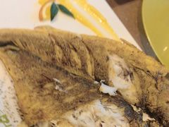 -赶海部落海鲜城(海阳路店)