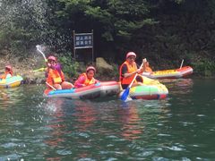 -安吉龙王山峡谷漂流