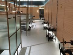 -红鼎豆捞·非遗鲍皇汤火锅(宝丰路店)