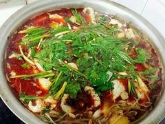 -刘胖娃鱼庄·特色肥肠鱼(杨家坪店)