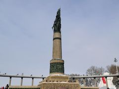 -人民防洪胜利纪念塔