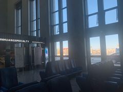 -敦煌莫高国际机场