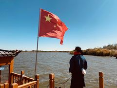 -亿利库布其七星湖沙漠生态旅游区