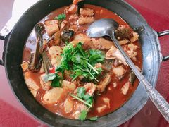 -万佛湖许老大铁锅鱼(黑金冠店)