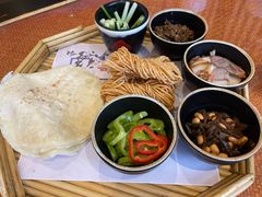 -唐山宴百姓府邸院落中餐