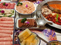 -贤合庄卤味火锅(济南泉城路店)