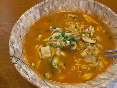 海鲜辣汤面-韩礼年糕(飞虹路店)