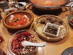 -野山舂·贵州现舂酸汤牛肉(鸿通城店)