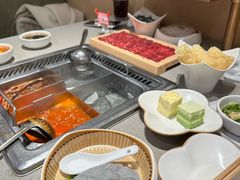 -海底捞火锅(世豪广场店)