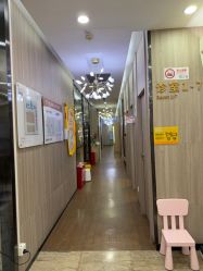 -睿宝儿科·眼科·口腔(静安大悦城门诊部)
