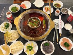 -山城年华老火锅(玉林店)