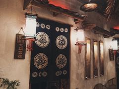 -老牌坊云南鱼豆花火锅(嵩山店)