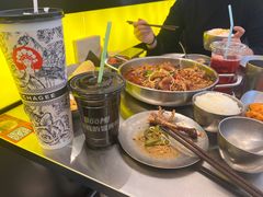 -蓉三少冒烤鸭·四川小吃集(北京首店)