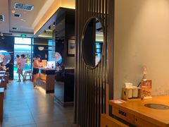 -呷哺呷哺(融创茂店)