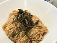 特色葱油拌面-南小馆(迪士尼小镇店)