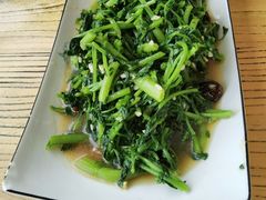 -俺家菜馆(百里峡店)