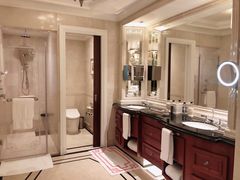 -广州富力丽思卡尔顿酒店