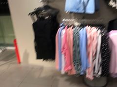 -H&M(华润万象城店)