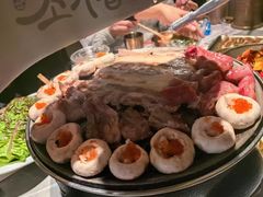 -草家酱蟹炭火烤肉店(珲春南路一店)