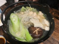 蔬菜鸡肉锅-鸟鸣门屋台料理(金帝银泰店)