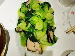香菇炒菜心-渝信川菜(西单店)