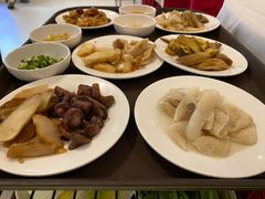 -天宜隆蘑菇宴火锅(石景山旗舰店)