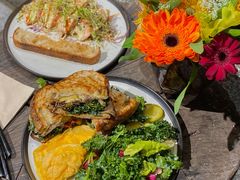烤三文鱼沙拉-O'mills Sourdough Bakery&Bistro(永嘉路店)