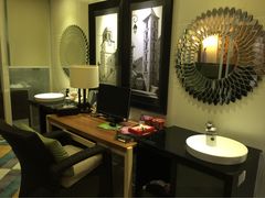 喜鹊愉家(东明路)-喜鹊愉家酒店(郑州曼哈顿博览中心地铁站店)