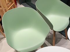 -奈雪的茶(优特汇店)