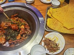 -山河屯铁锅炖鲜鹅·东北菜(开发区一店)