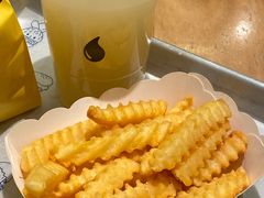 -蛋魂EGGSOUL·SPACE(德基广场店)