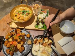 -来龙里 精致 东南亚餐室(万象城店)