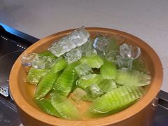 -龍歌自助小火锅(市南金茂湾店)