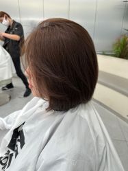 -PE SALON