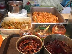 -红鼻子桂林米粉(金唐新光界店)