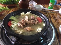 -阿婆情腊排骨火锅(金虹路店)