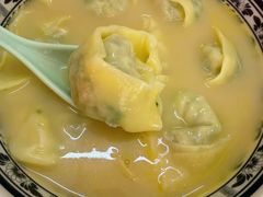 -明呈黄鱼面馆(斜土路店)