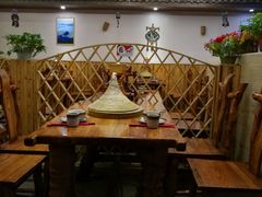 -滇香肴·云南菜蒸汽石锅鱼(云南北路店)