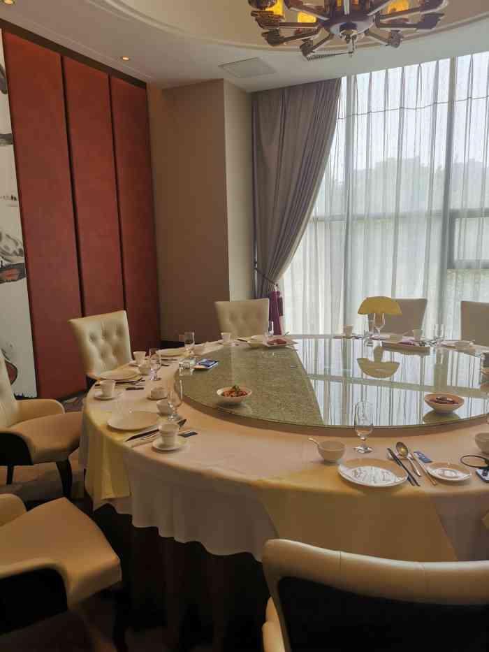 粤珍轩阳阳国际店-"[薄荷]环境: 挺好的,包间很好 [服务.