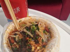 -鹿寨小何螺蛳粉店