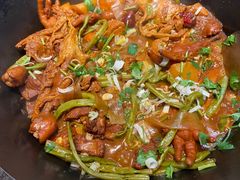 -山河屯铁锅炖·非遗东北菜(南山店)