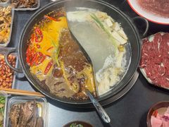 -重庆故事姊妹老火锅(财经学院店)