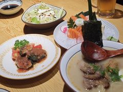 -晶吉·居酒屋·烧鸟·海胆(民主广场店)