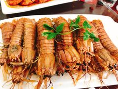 -扒虾小妹儿麻辣海鲜(宏图街店)