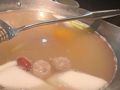 -左庭右院鲜牛肉火锅(金山万达店)
