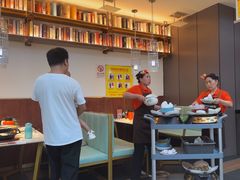 -阿瓦山寨·湘菜现炒·剁椒鱼头王(咸阳总店)