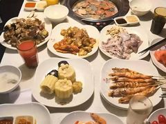 -佰烧海鲜烤肉火锅自助(世茂国际广场店)