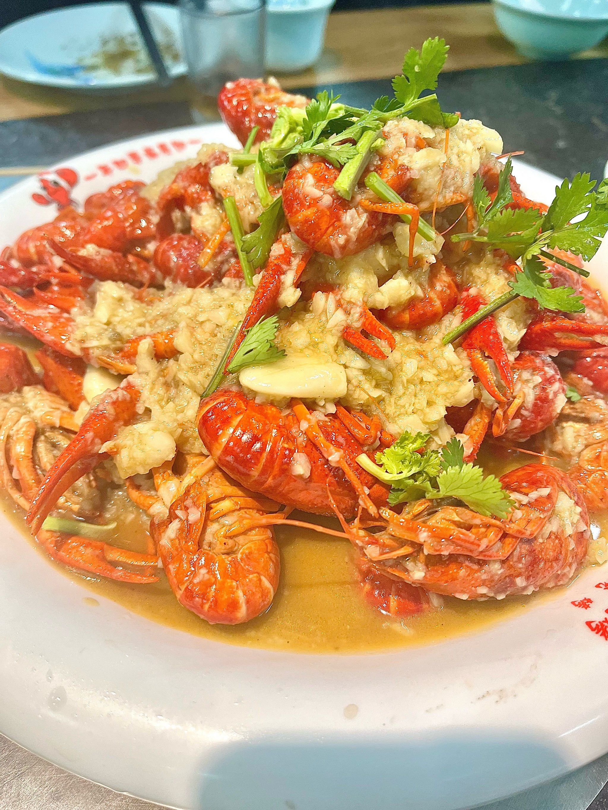 大龙虾拌面我可以吃三碗.性价比巨高